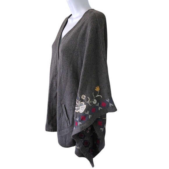 JOHNNY WAS Embroidered Blanket Poncho Cardigan Cotton EUC Size XS - Picture 3 of 12